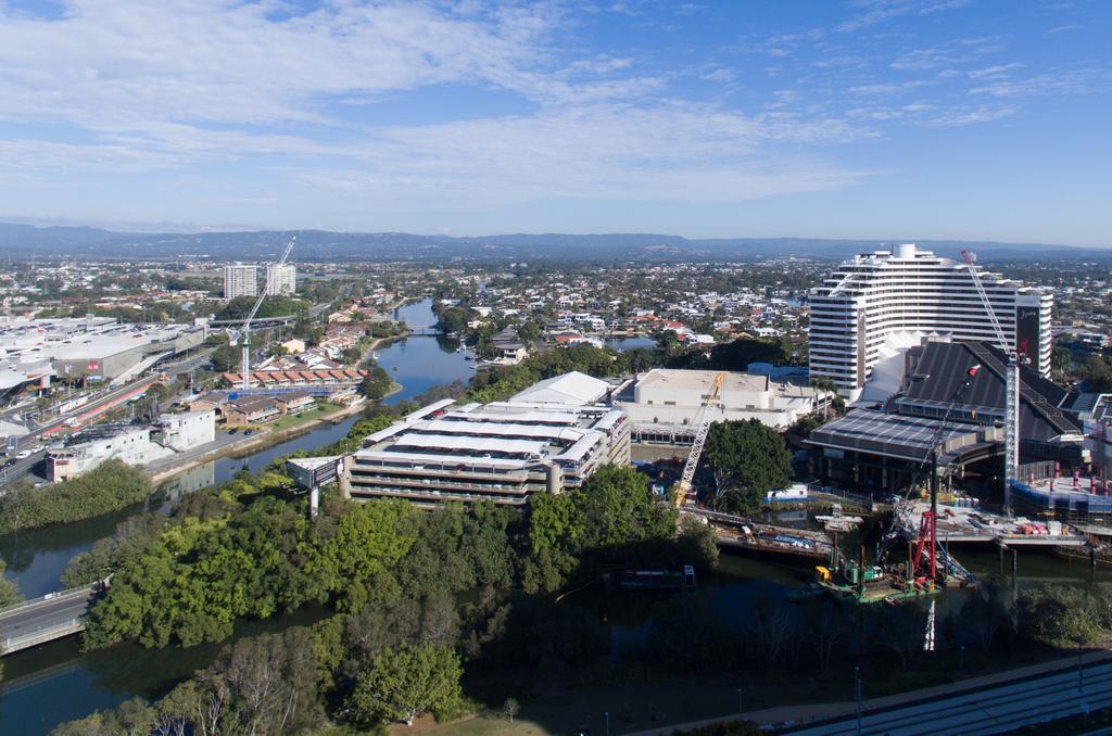 Broadbeach Savannah Resort Exterior foto